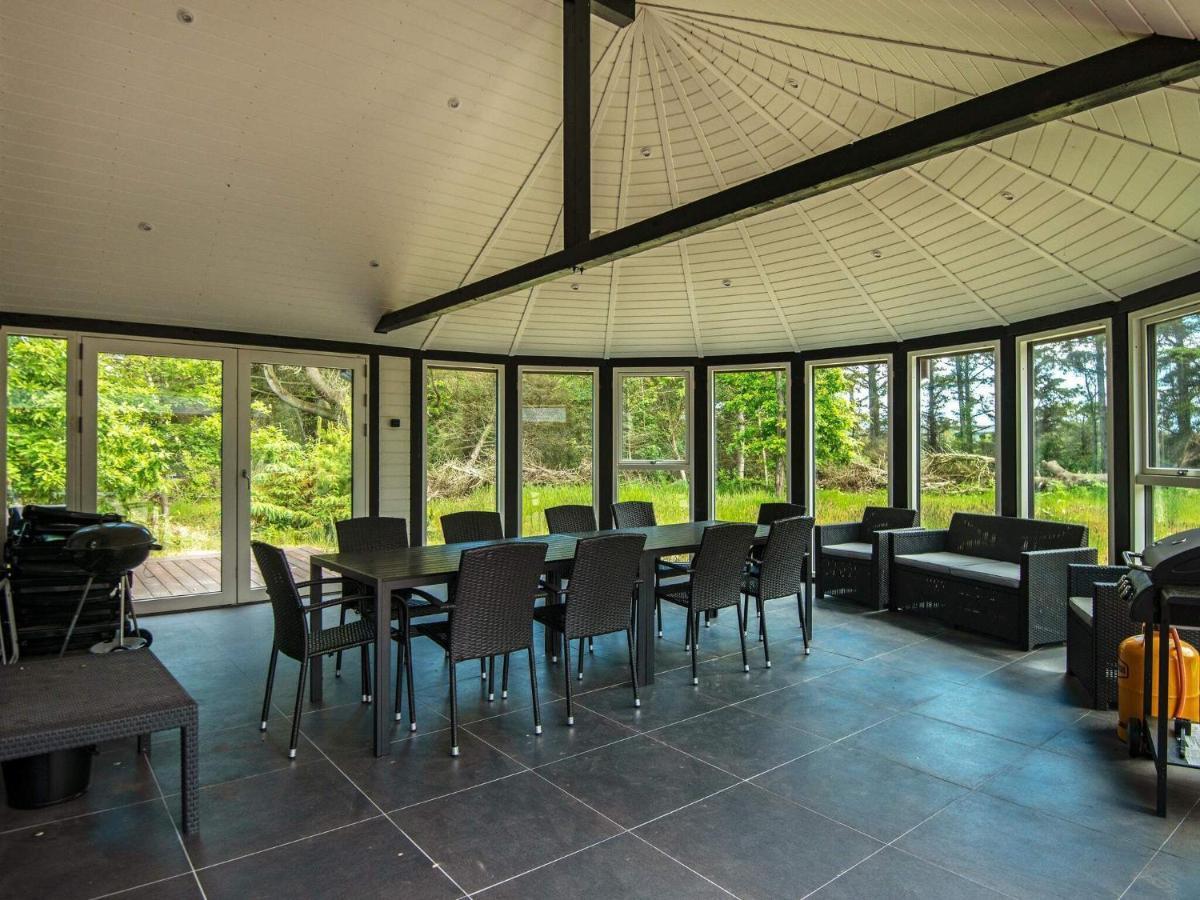 14 Person Holiday Home In L Kken Lokken Luaran gambar